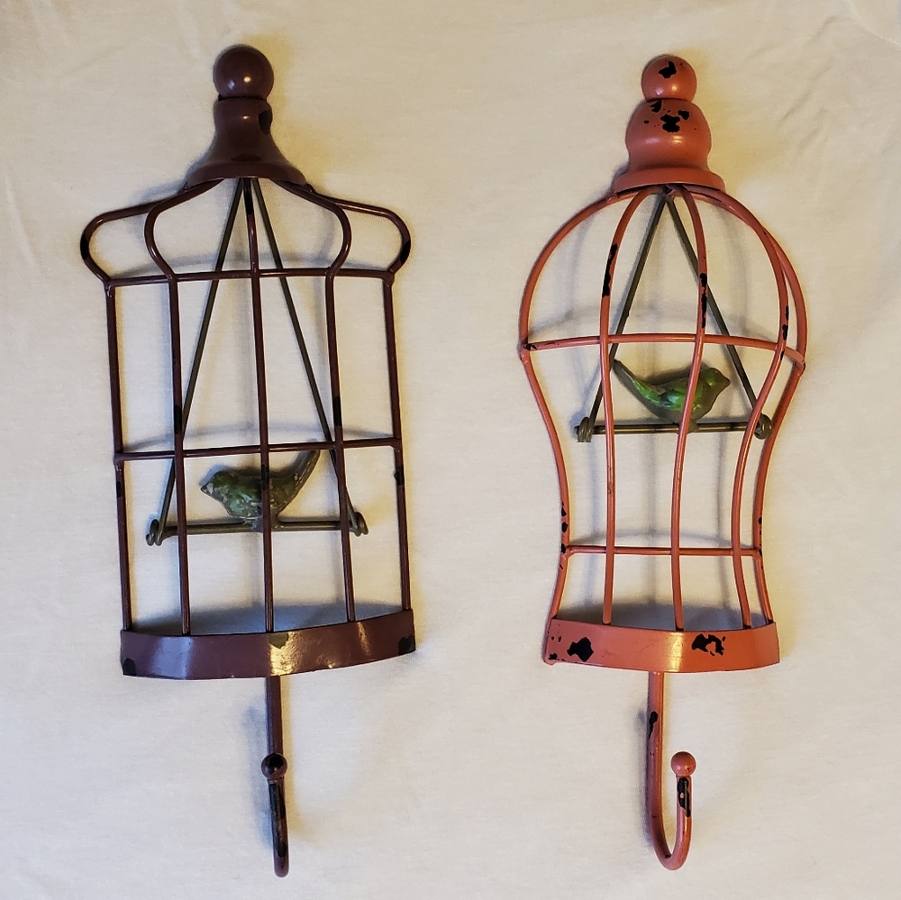 Distressed birdcage wall hooks